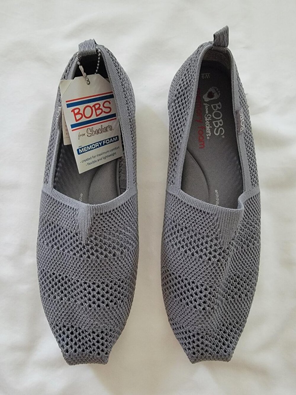 NEW BOBS from Skechers with memory foam: Womens Gray Twiggy Size 9